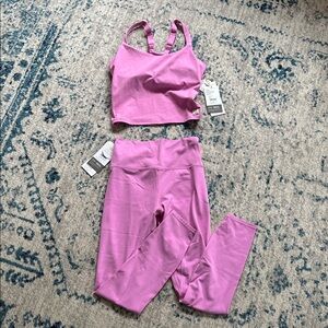 NWT Vuori Azalea Pink All The Feels Leggings And Tank Top Set